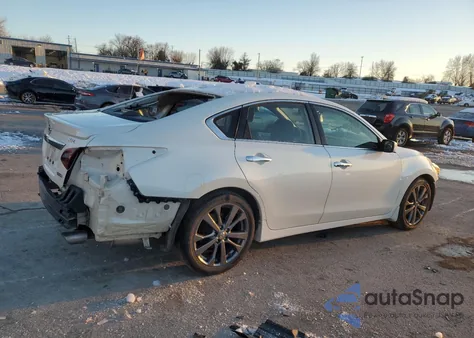 2018 Nissan Altima 2.5 Sr из США, поврежденный, VIN 1N4AL3AP0JC470348